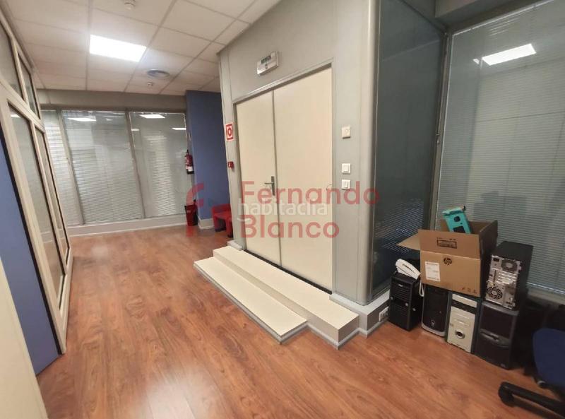 Foto 47b252c7-cefe-4138-b57b-139e6851c08e. Ufficio con riscaldamento in Basurtu Bilbao