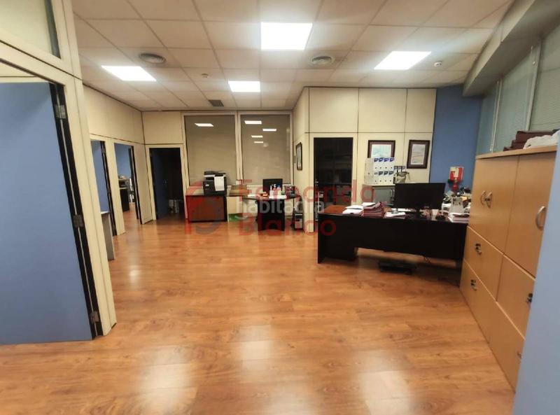 Foto 66a64ff3-4028-4634-9f92-2d9dab82bb4a. Ufficio con riscaldamento in Basurtu Bilbao