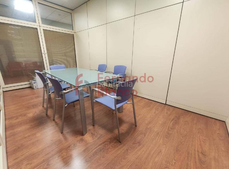 Foto 7d572117-a2a4-4fef-bada-add03db0e4a7. Ufficio con riscaldamento in Basurtu Bilbao