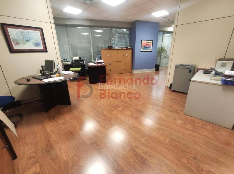 Foto ece58474-d1a6-4354-9905-5af0a6864c83. Ufficio con riscaldamento in Basurtu Bilbao
