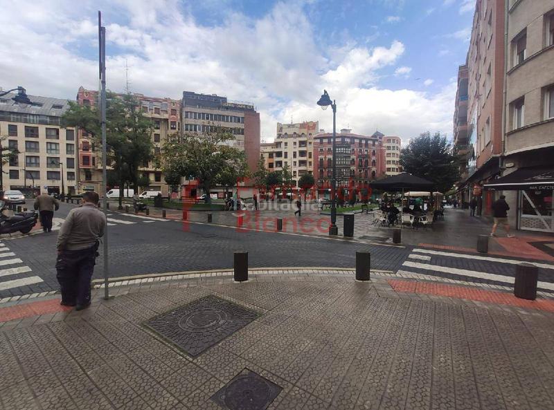 Foto 2b6e1f85-1c76-490c-b366-b333eb66daf6. Local comercial a Ametzola Bilbao