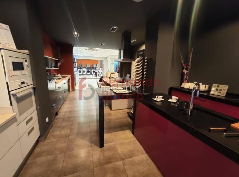 Foto 20bc5344-90a3-4d85-9b68-e582a84457bd. Local comercial local venta indautxu en Alhóndiga Bilbao