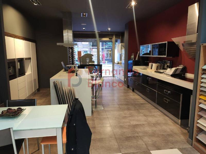 Foto 6765f4a9-1097-40df-a1bc-163550416a23. Local comercial local venta indautxu en Alhóndiga Bilbao