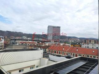 Lloguer Oficina a Zabalburu. Oficina alquiler abando bilbao