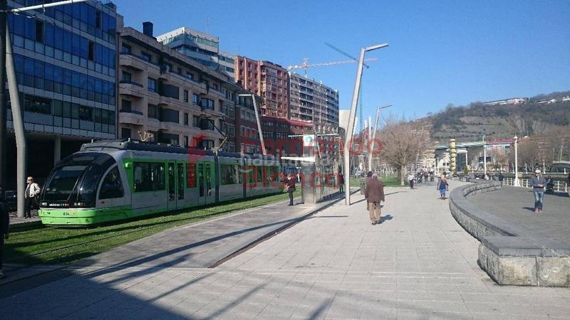 Foto 7fbe33ae-635a-4f1d-aff8-9978463a1659. Affitto locale commerciale in Albia Bilbao