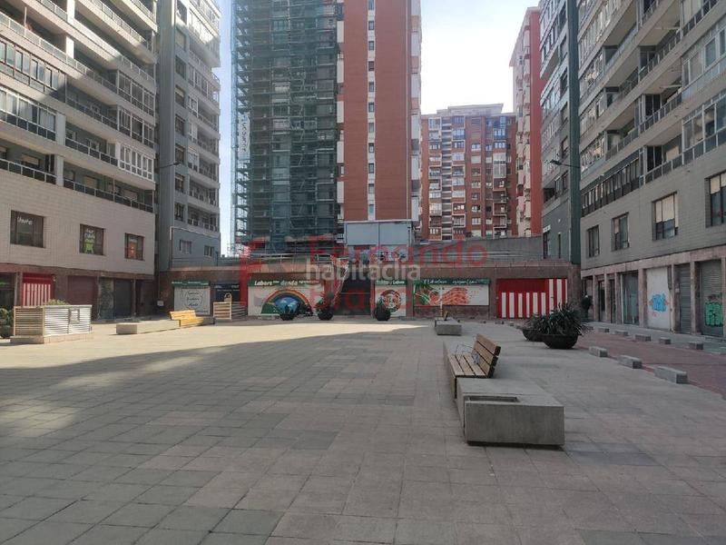 Foto 32a7a205-a789-4b37-937d-93badb8193d1. Alquiler local comercial alquiler de local en santutxubasarrate, en Bilbao