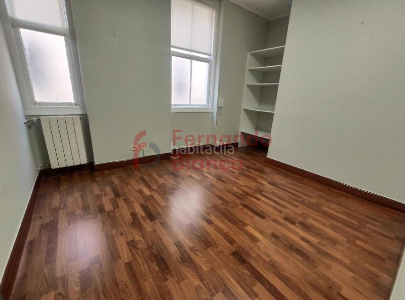 Foto 6311c764-7e2e-42a1-8151-12e3885b72a4. Miete büro in Ensanche - Moyua - Diputación Bilbao