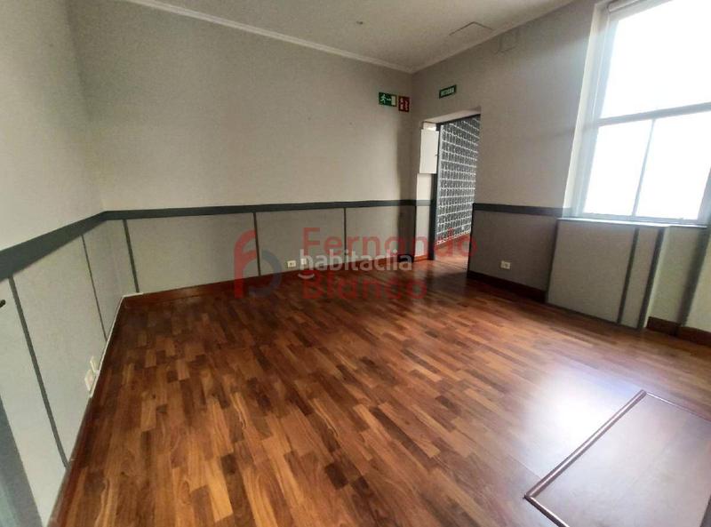 Foto e393a771-e1a9-4c57-9de5-1d7003a62e63. Miete büro in Ensanche - Moyua - Diputación Bilbao