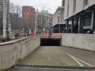 Aparcament cotxe a Iralabarri. Parcela de garaje nicolas alcorta bilbao