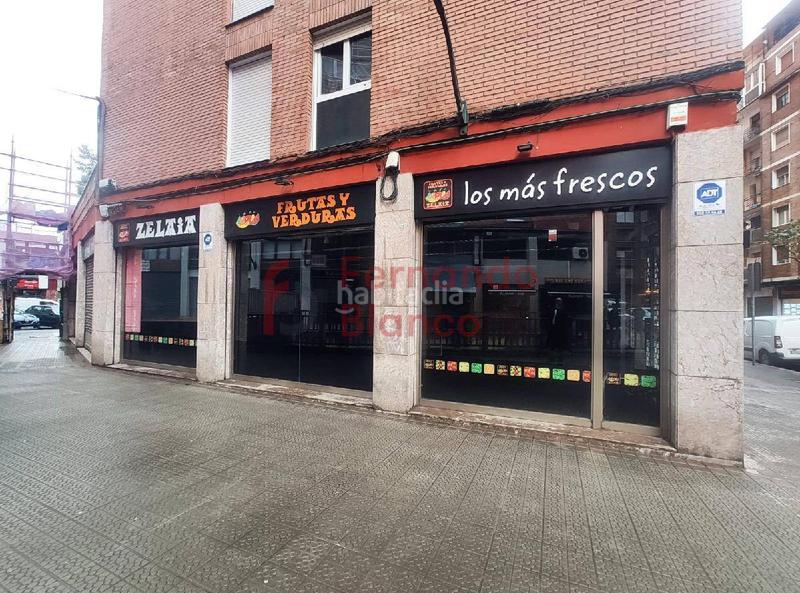 Foto 1cb30aaa-228a-4dea-8115-61071aa7e11c. Alquiler local comercial local en alquiler en La Peña. zamakola en Bilbao