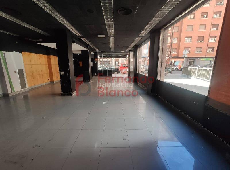 Foto c3d5022d-775d-47e5-94b0-8ad3c28ba55e. Alquiler local comercial local en alquiler en La Peña. zamakola en Bilbao
