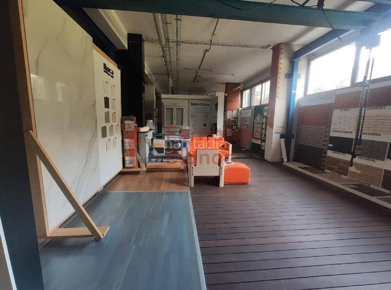 Foto 6593d2f0-648c-4edb-94f4-efd5dc9aba1a. Local comercial a San Pedro de Deusto - La Ribera Bilbao