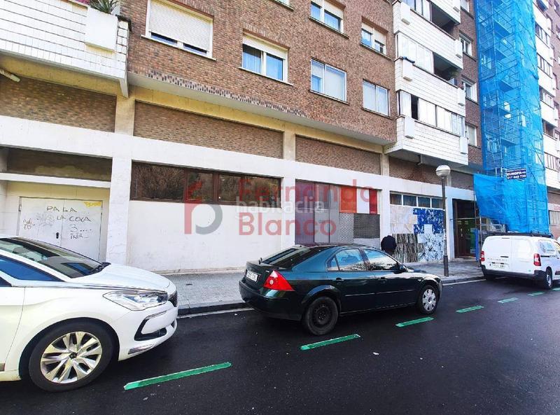 Foto dfb48ed2-2fdb-4e46-bcbd-443427e0b858. Local comercial a San Pedro de Deusto - La Ribera Bilbao