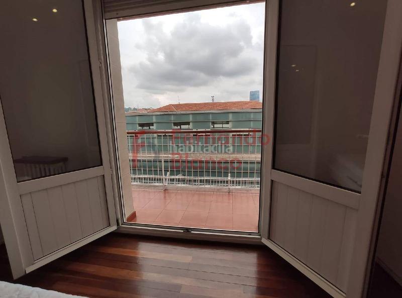 Foto 349a82fd-0783-4bd1-b78e-a385c8364519. Alquiler piso vivienda temporal en indautxu centro en Bilbao