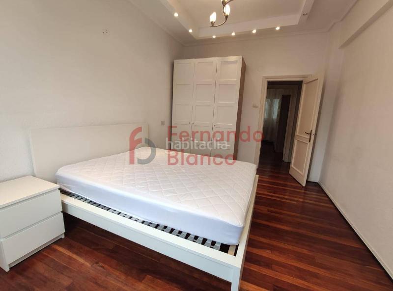 Foto 50143b1a-50de-4a3e-b66d-7ec23ccf246d. Alquiler piso vivienda temporal en indautxu centro en Bilbao