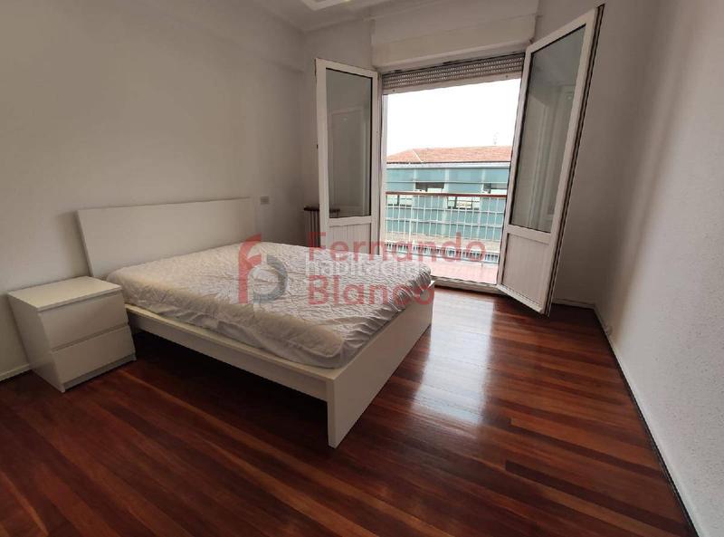 Foto db3c6dc7-f62d-4dfc-9957-43bd17d0cf78. Alquiler piso vivienda temporal en indautxu centro en Bilbao
