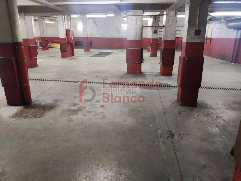 Foto ebd96225-22ab-48b7-9422-0d4e4298e0d0. Lloguer local comercial a San Pedro de Deusto - La Ribera Bilbao