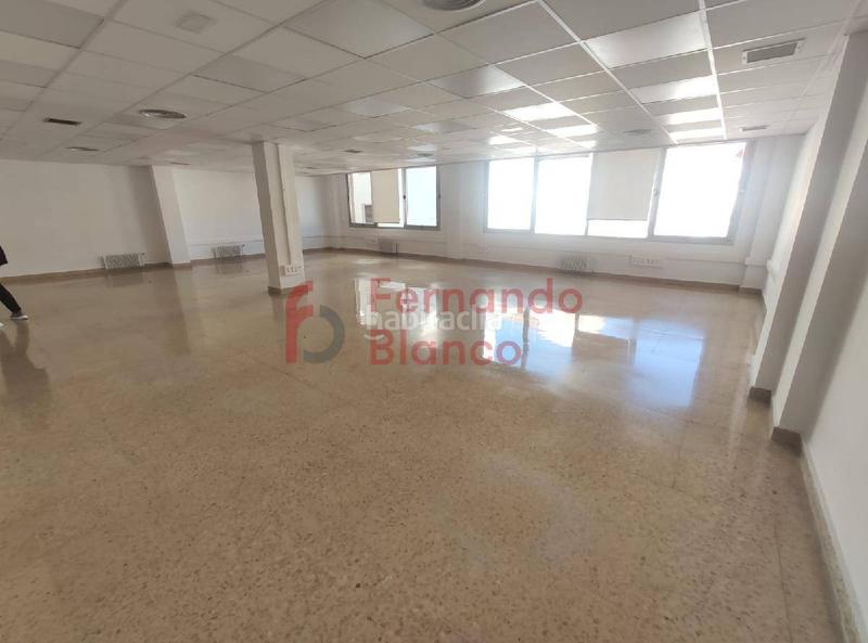 Foto 4617ab5e-c85a-4f71-8998-d94649bd0e75. Location bureau avec chauffage parking dans Zona Indautxu Bilbao