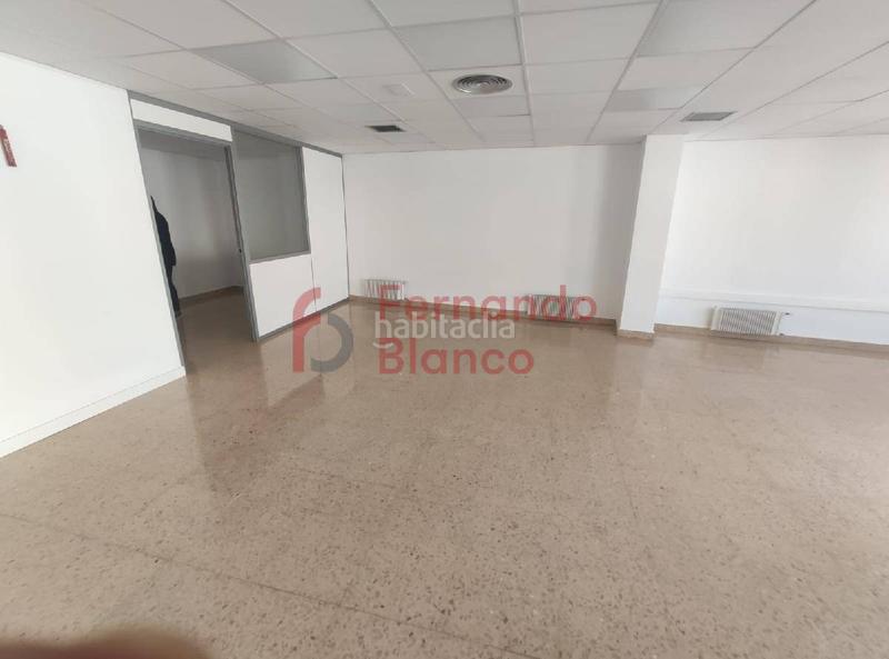 Foto bad76ad5-302e-44e1-b172-2e273e61d8e5. Location bureau avec chauffage parking dans Zona Indautxu Bilbao