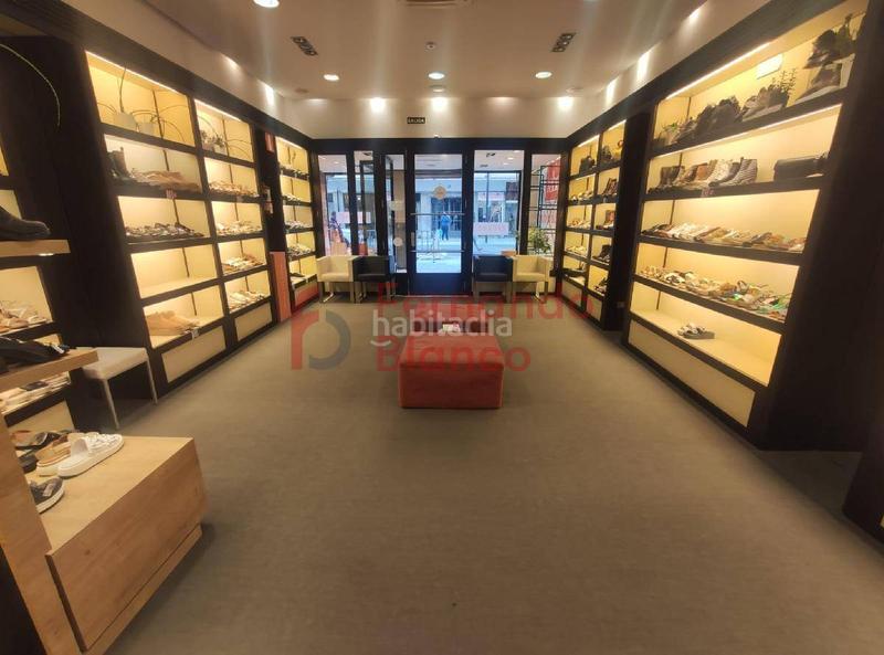 Foto e18844da-664c-440e-a67a-09237995ec9b. Alquiler local comercial local alquiler maximo aguirre en Bilbao