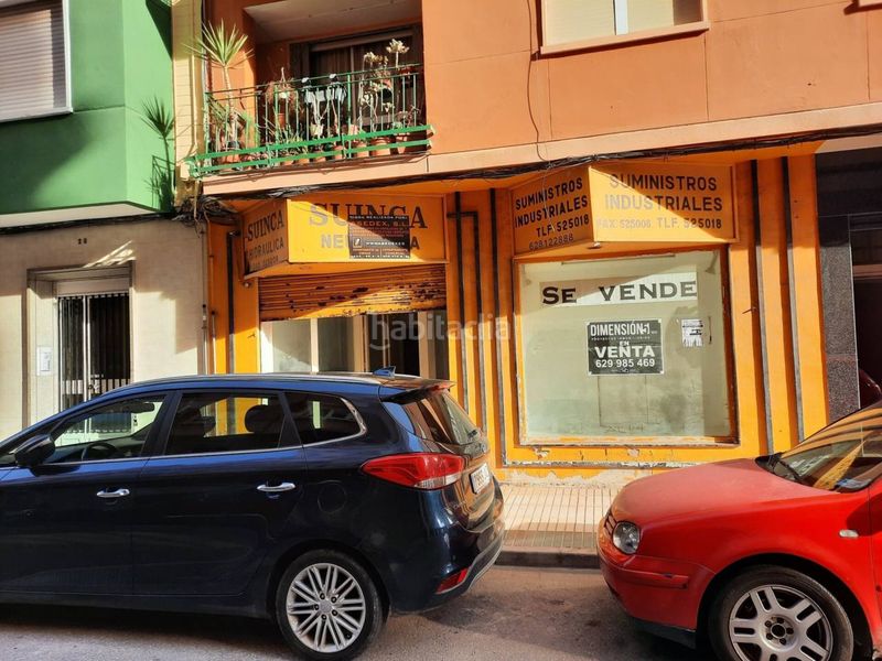 Foto cda4dae4-5371-40c8-8947-f8795489ff00. Local comercial a Ensanche Cartagena