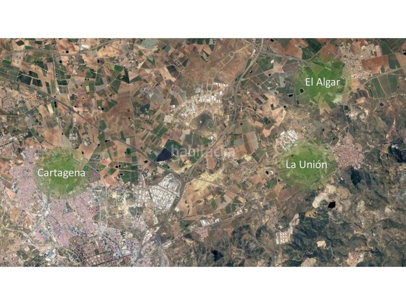 Foto 82286623-995a-4c92-9076-4d81f3f3c61d. Solar industrial a La Unión Unión (La)