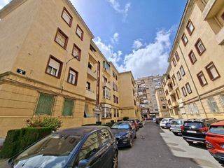 Flat  Calle churruca. Venta de piso en el barrio ensanche de cartagena