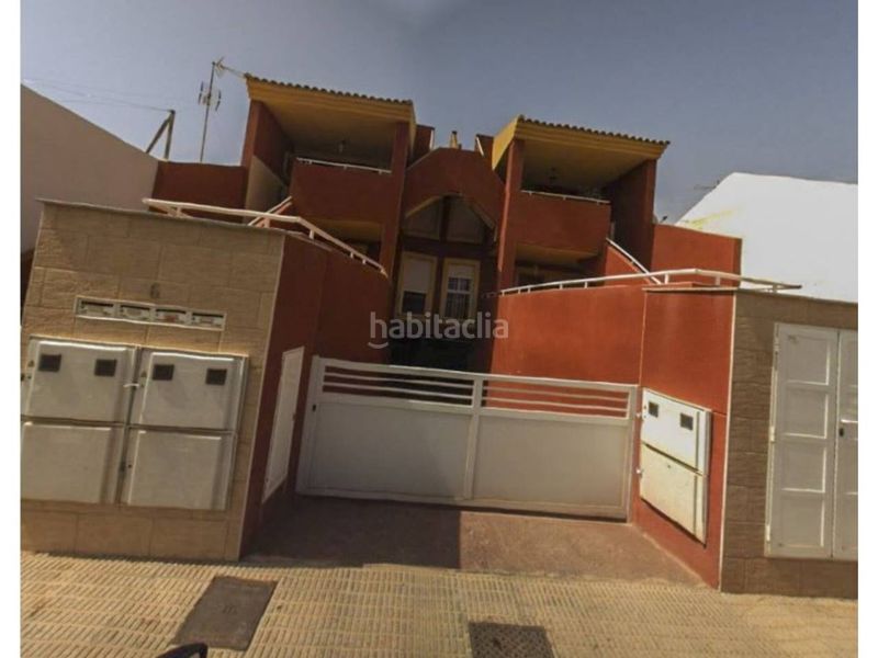 Foto f97cc7cf-15d4-4edb-b7bb-139ec602b1b2. Aparcament cotxe a La Palma Cartagena