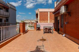 Pis  Carrer de sant gabriel. Unico ático con terraza de 40m2