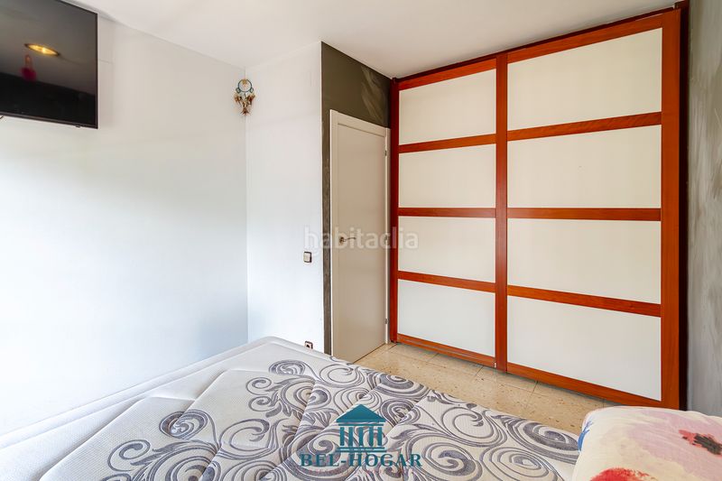 Foto 17d12b45-4d61-42a1-80a0-db9fb5380d47. Casa a Centre Cornellà de Llobregat