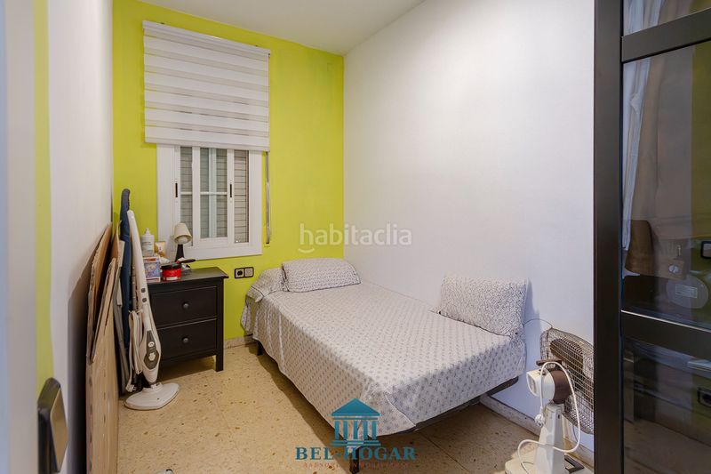 Foto 21b72f75-351e-4e1e-ac48-36366393fba5. Casa a Centre Cornellà de Llobregat