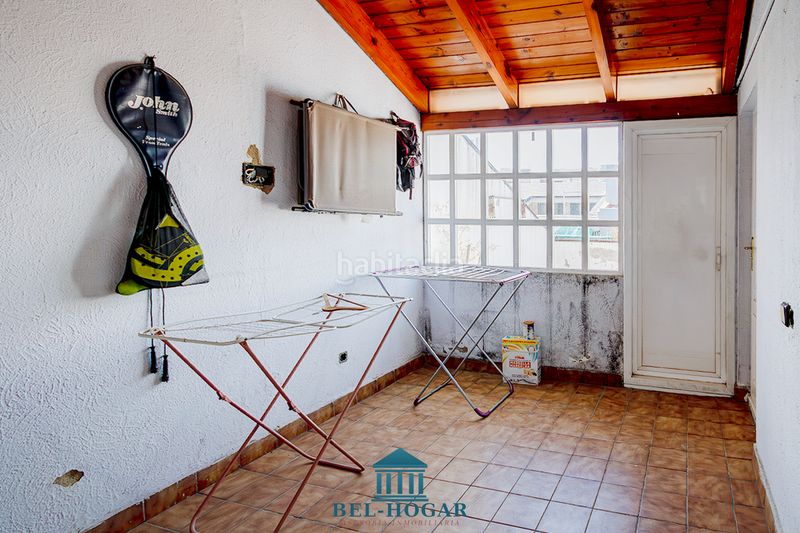 Foto fa0deb25-647e-4198-abc0-821369f6fc18. Casa a Centre Cornellà de Llobregat