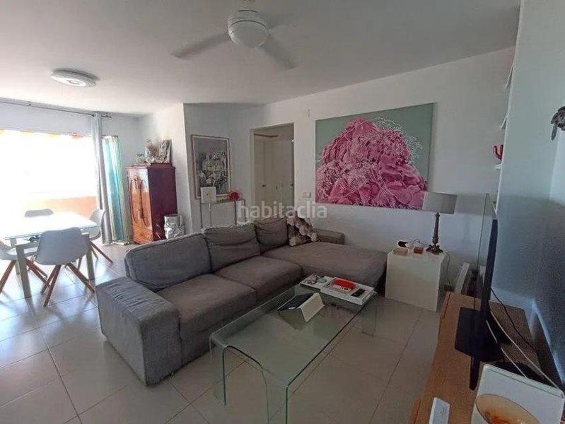 Foto daeb5cb2-b8ca-427f-98fe-9f418f88563c. Flat with parking pool in Guadalmar Málaga