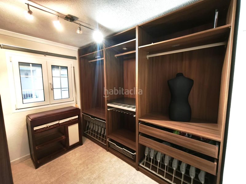 Foto 13cdb82e-16f1-46c9-ba9e-d5b8d0b2104f. Casa adossada amb aparcament piscina a Guadalmar Málaga