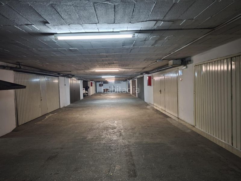 Foto a80ab22d-c691-4dce-842b-8a56617d81f9. Casa adossada amb aparcament piscina a Guadalmar Málaga