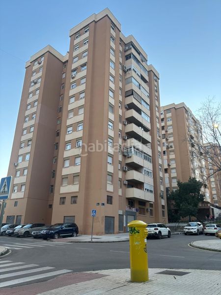 Foto c57912fa-ff3b-4d77-9c4f-d0c85ecd4bc8. Pis a Martiricos - La Roca - La Rosaleda Málaga