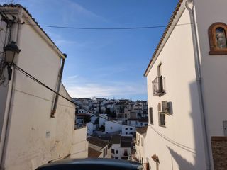 Residential Plot in Colmenar. Casa de pueblo a reformar integramente