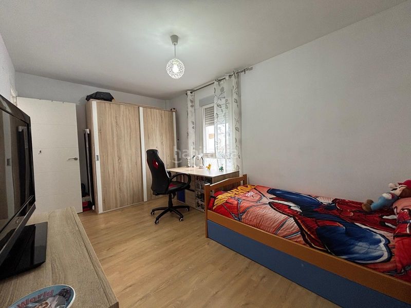 Foto 08f0a216-5a69-475f-bbac-7fae81ba6c1a. Dúplex amb aparcament piscina a Centro Alhaurín de la Torre