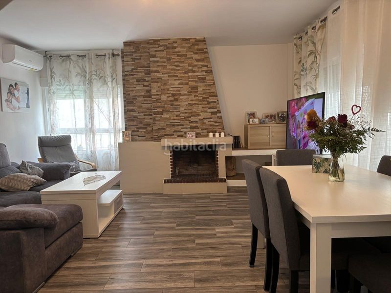 Foto 183313f4-66e5-4d74-b629-71f4308c2e5e. Dúplex amb aparcament piscina a Centro Alhaurín de la Torre