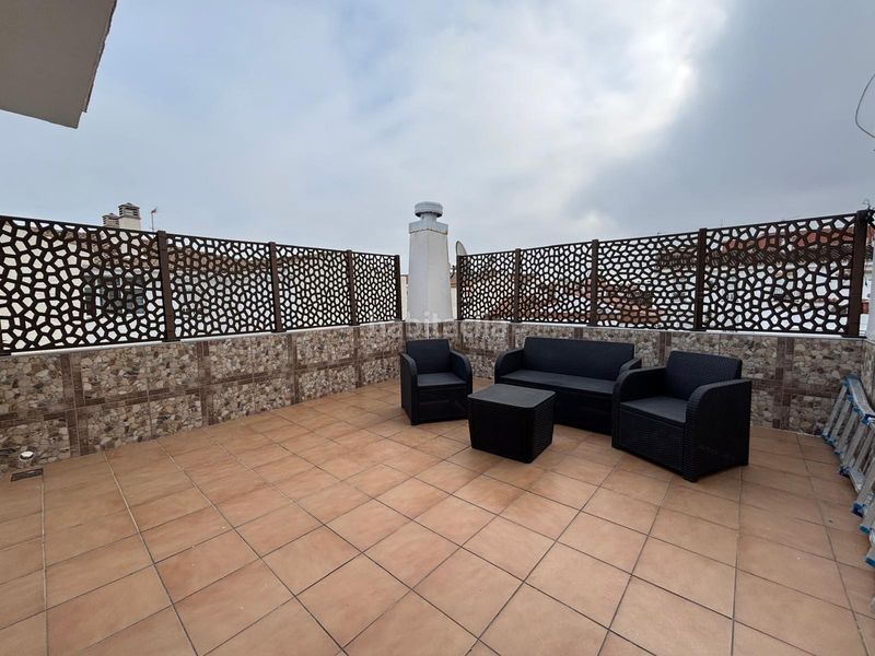 Foto d897b51c-f13a-4fd9-ad7f-03748dd7e76a. Dúplex amb aparcament piscina a Centro Alhaurín de la Torre