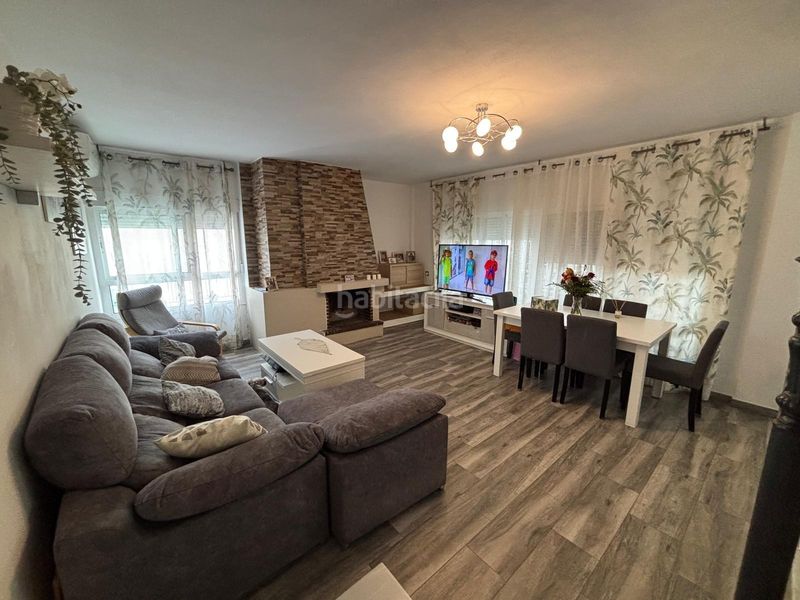 Foto de9b57ce-2923-4c2e-b2b2-793996b840f6. Dúplex amb aparcament piscina a Centro Alhaurín de la Torre