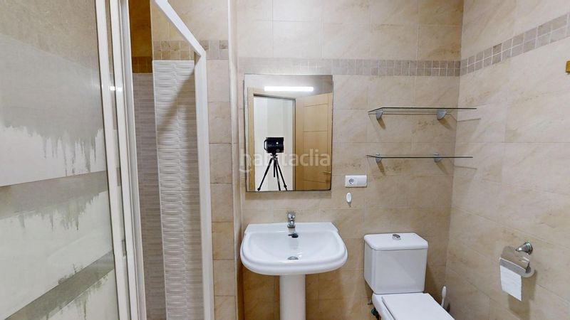 Foto a3330383-eb21-474f-ab72-bb3aa30b1a97. Apartament amb aparcament a estación de Cártama Cártama