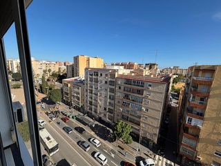Attico  Calle martínez maldonado. Exclusiva vivienda en última planta en gamarra con vistas despej