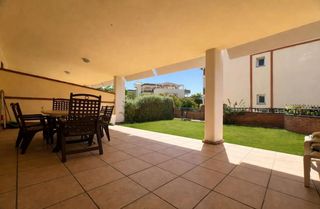 Pis  Calle calle severiano ballesteros de riviera. Amplio bajo de 163 m2 con jardín privado y garaje en riviera del