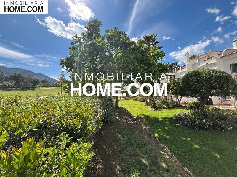 Foto 751f45b7-3e8d-4edb-9864-deb318af37de. Casa adossada amb aparcament piscina a Buenavista-Lauro Golf Alhaurín de la Torre