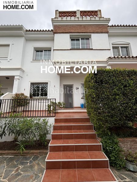 Foto d04ab907-be57-4066-b69e-c6f6e33ea60d. Casa adossada amb aparcament piscina a Buenavista-Lauro Golf Alhaurín de la Torre