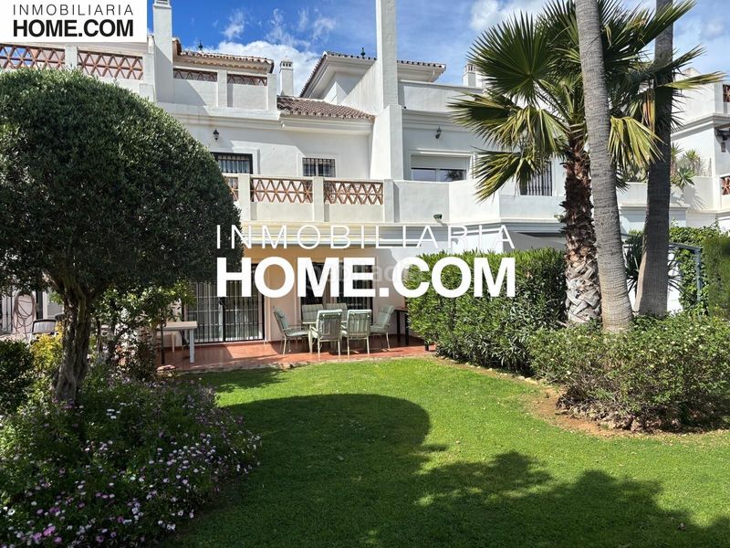 Foto d7590c79-0ac8-4528-97b7-7c6bb8f73a3f. Casa adossada amb aparcament piscina a Buenavista-Lauro Golf Alhaurín de la Torre