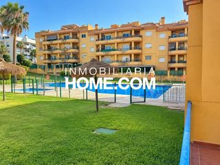 Appartamento in Estación de Cártama. Vivienda a estrenar 2026 con gran terraza, piscina, garaje y tra