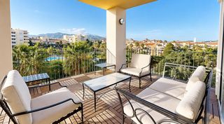 Pis a Alquería-Torrealquería. Tu resort privado en sol andalusí con espectaculares vistas!  po