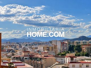 Appartamento  Calle pinosol. Amplio piso semireformado con terraza orientación sur en la vict
